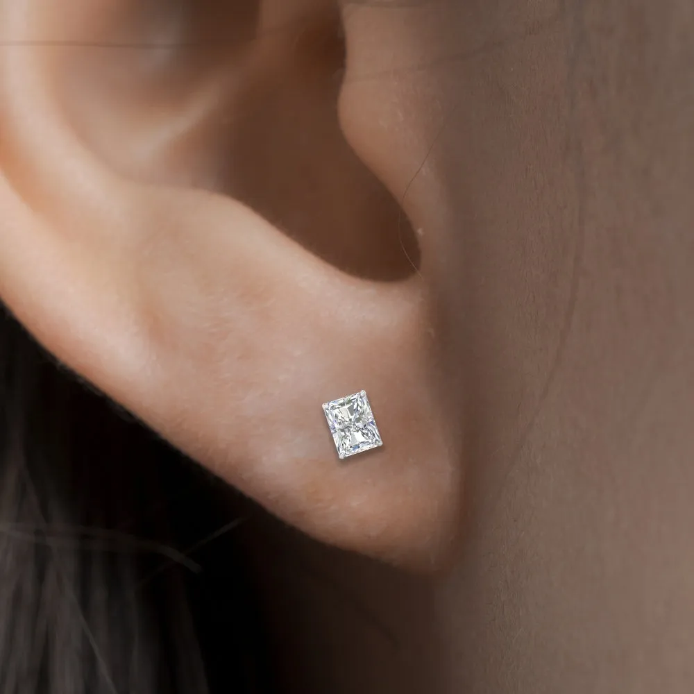 1/2 To 4 Carat Radiant Cut Lab Created Diamond Women Stud Earring 14K Gold
