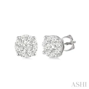 1/6 Ctw Lovebright Round Cut Diamond Earrings in 14K White Gold