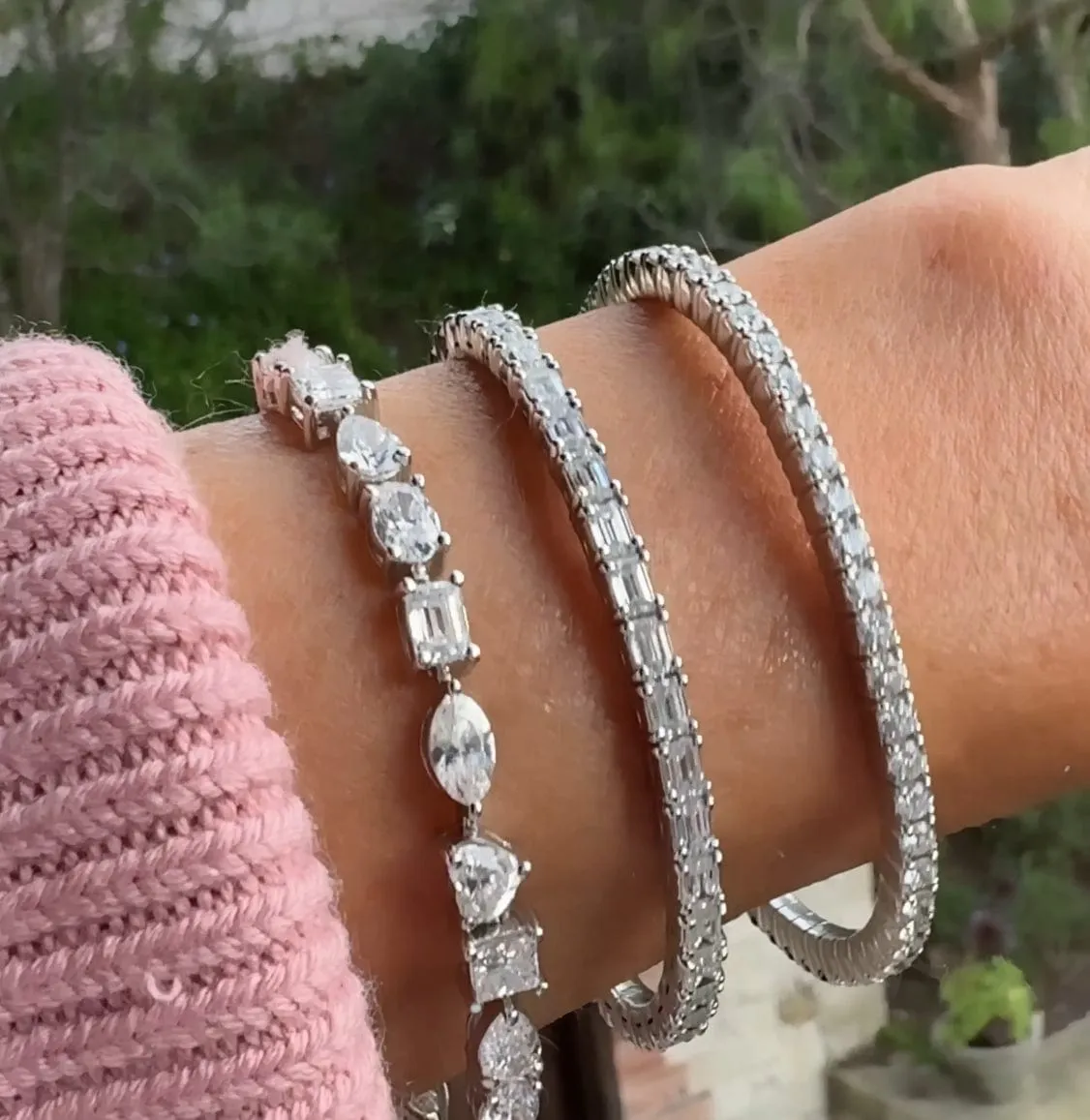18K Gold Stretch Emerald Cut Diamond Tennis Bracelet, 8.0 Carats, Lab Grown