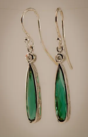 18kt White Gold Tourmaline Earring