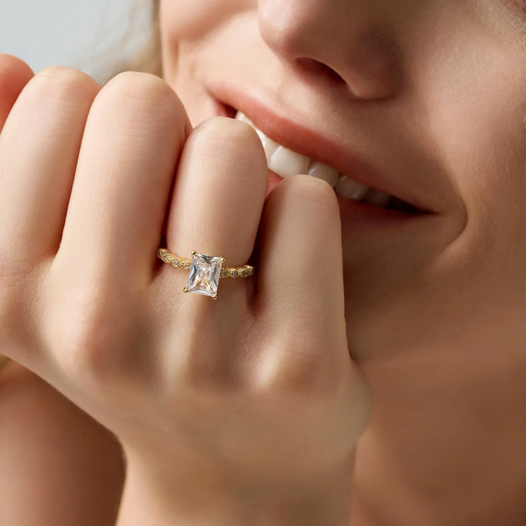 2 Carat Vintage Radiant Cut Engagement Ring - Gold
