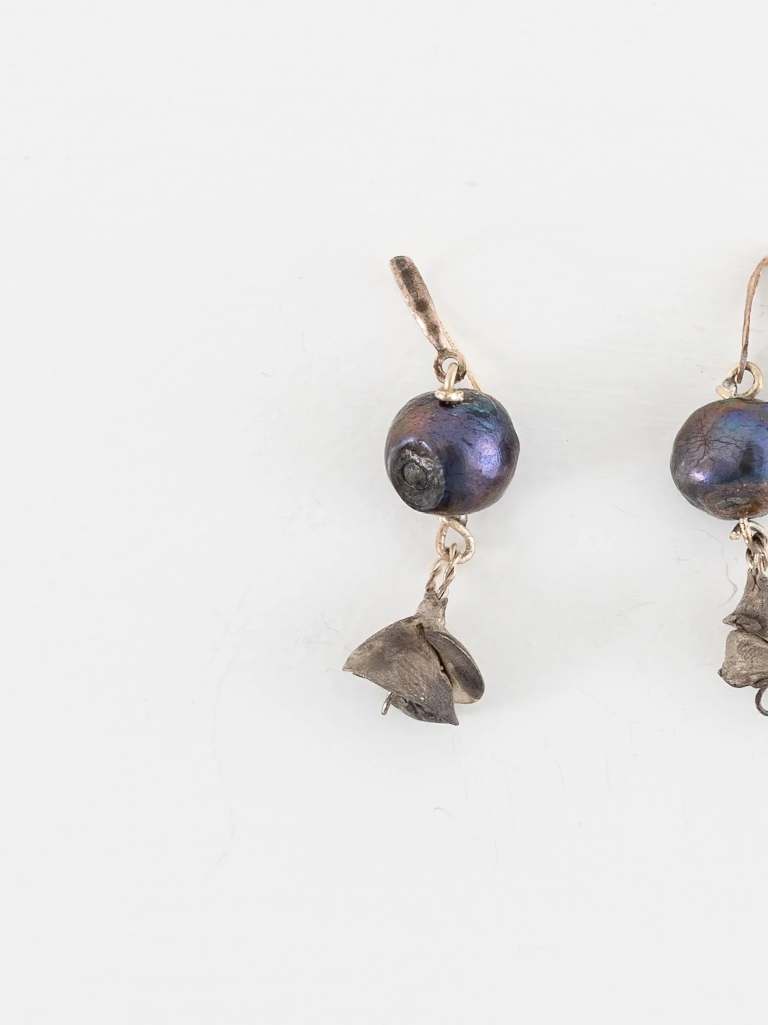 Atelier Inscrire Keshi Pearl with Rose Earrings