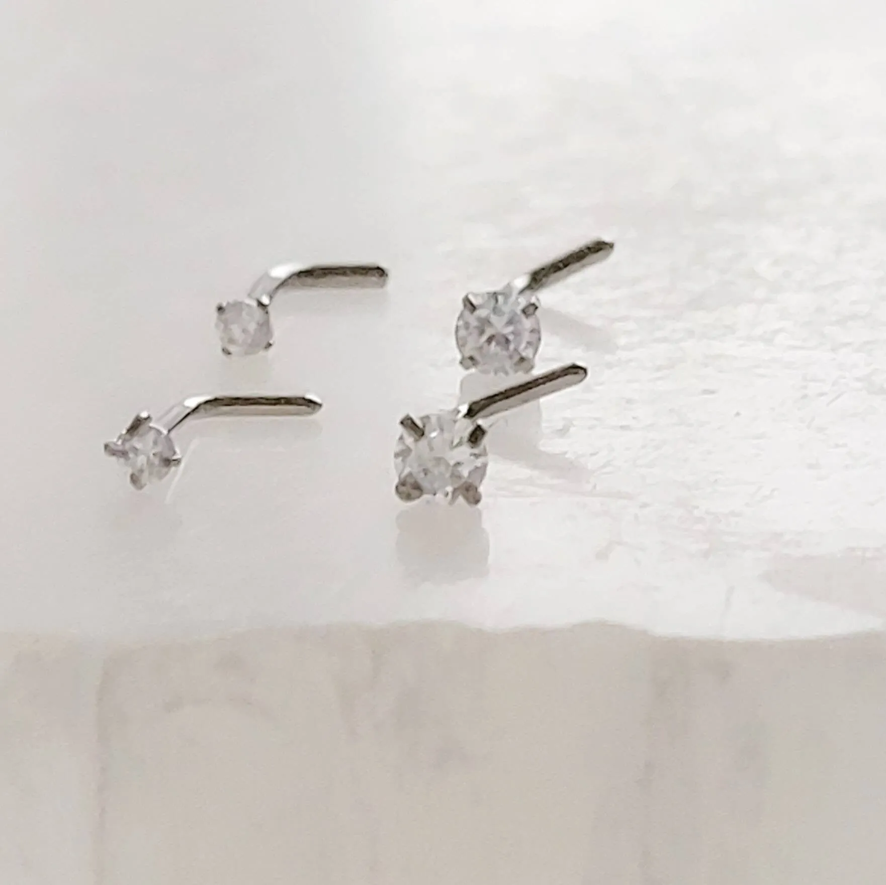 CZ Titanium L Bend Nose Stud