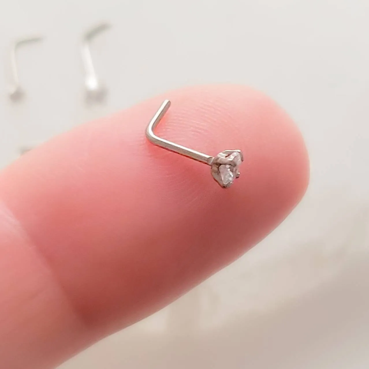 CZ Titanium L Bend Nose Stud