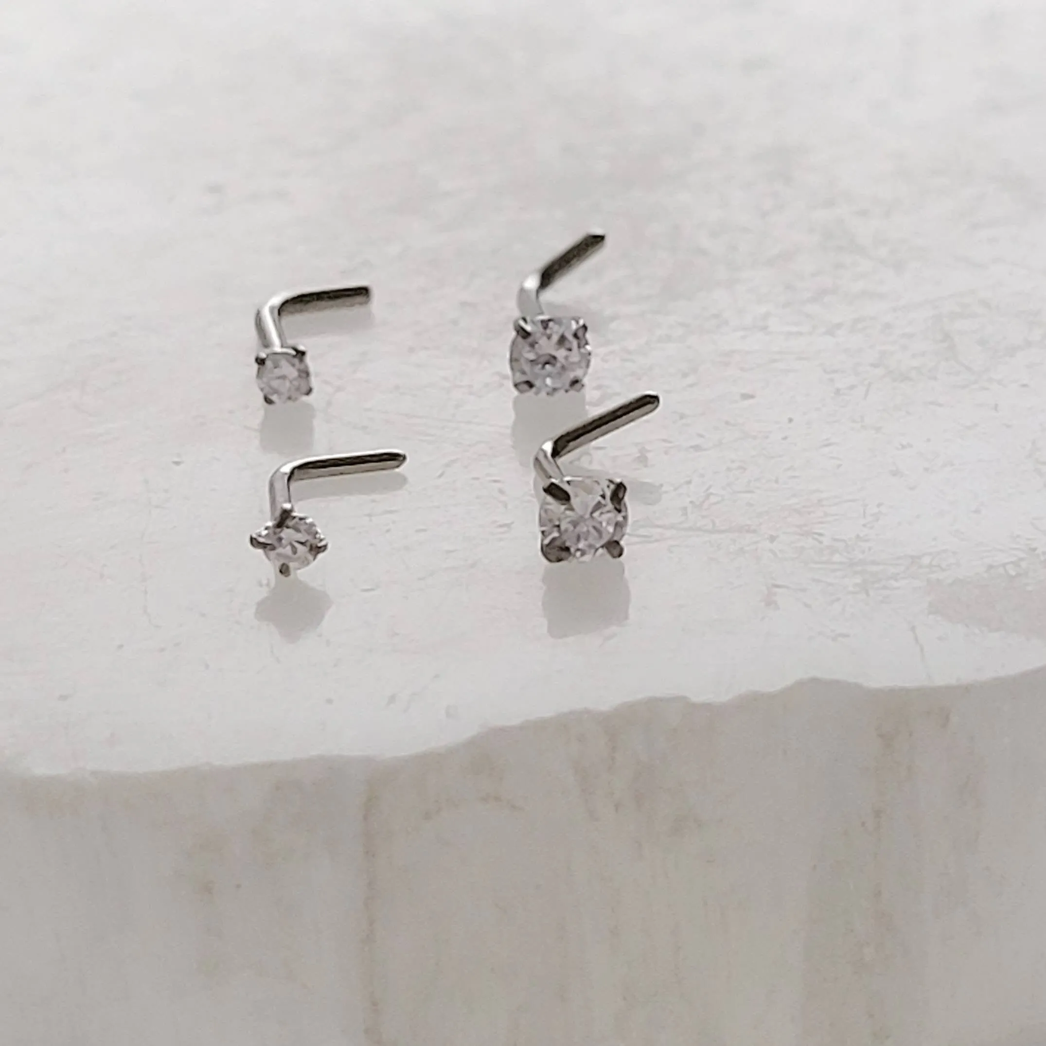 CZ Titanium L Bend Nose Stud