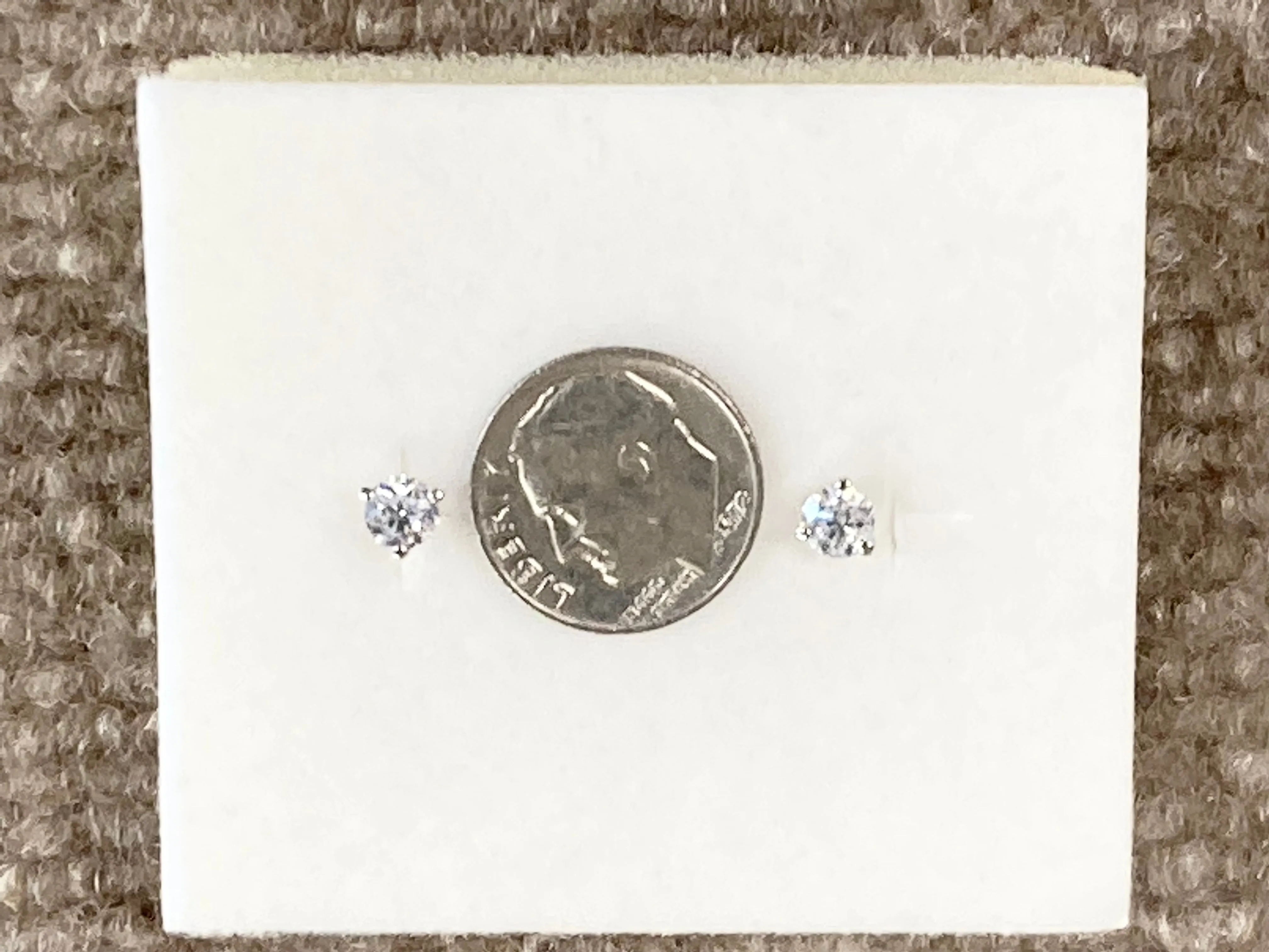 Diamond Stud Earrings 0.75 Carats