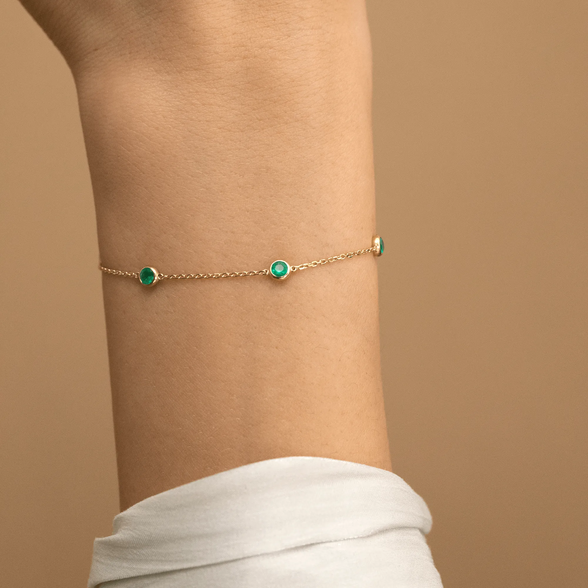 Emerald Station Bracelet, Tanya