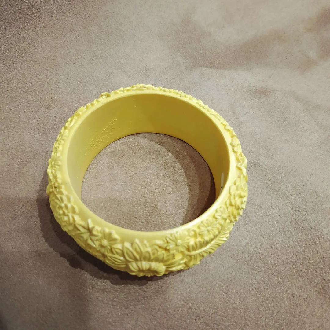 Floral Yellow Wide Bangle