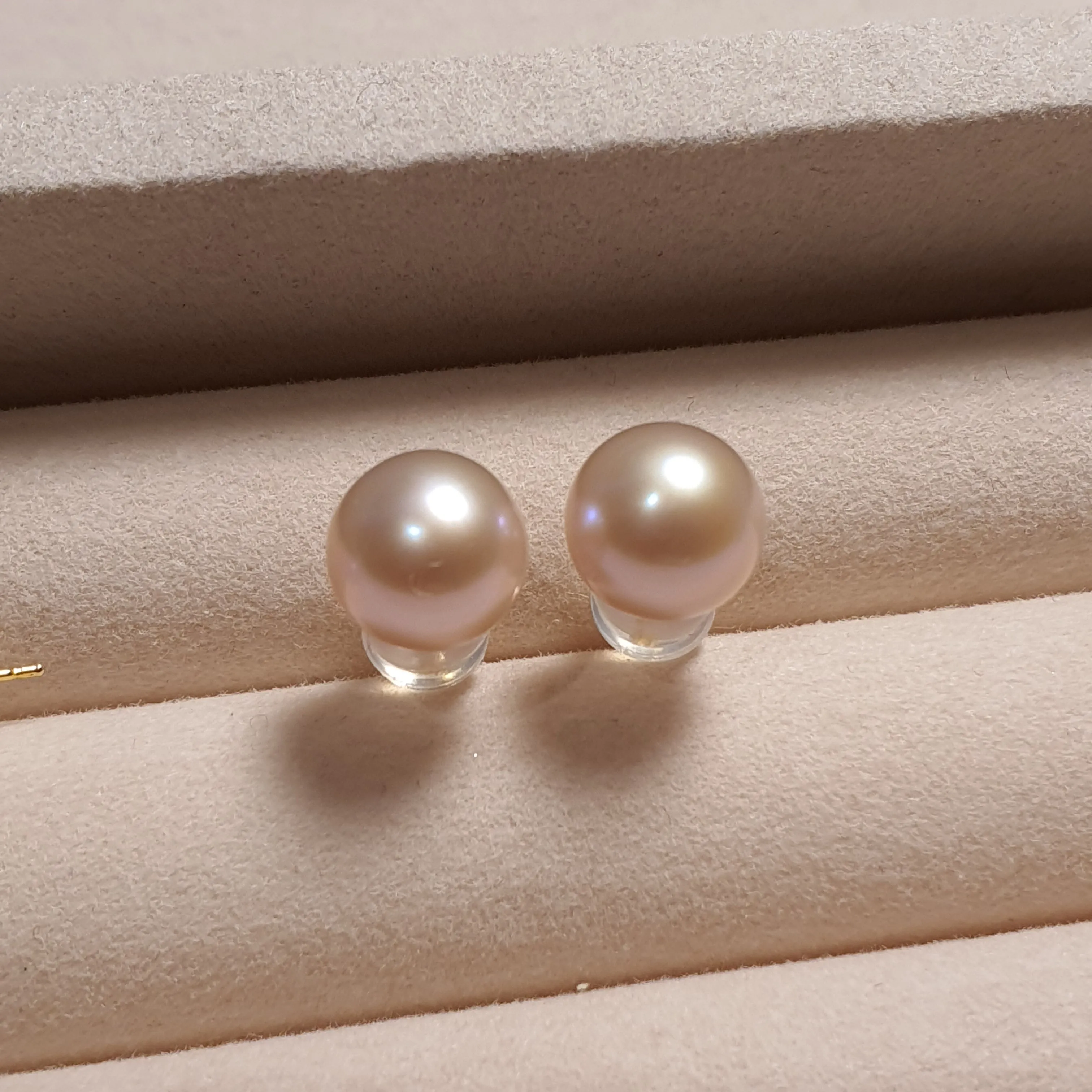 Freshwater Cultured Multi-colour Pearl Stud Earring, 18k Gold