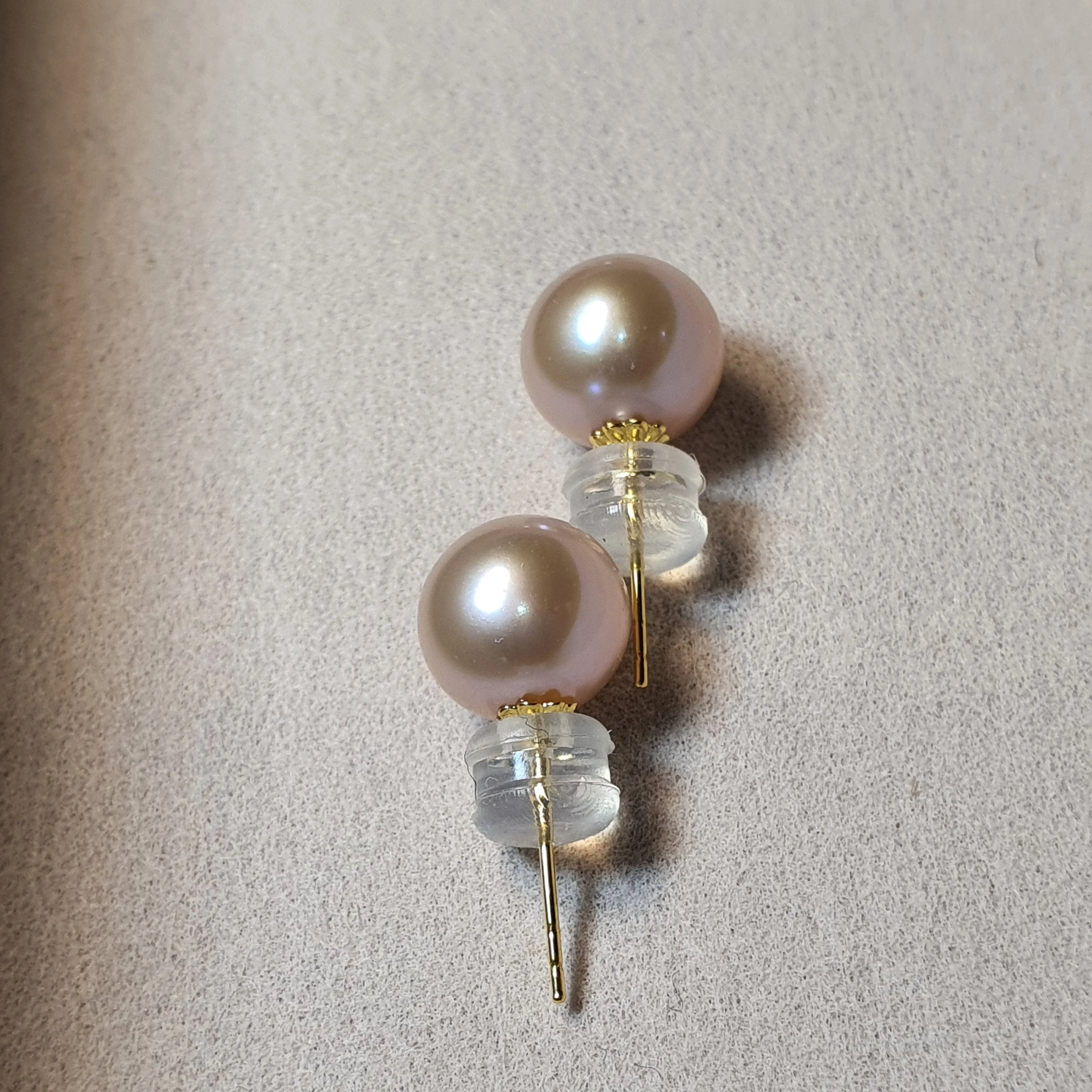 Freshwater Cultured Multi-colour Pearl Stud Earring, 18k Gold
