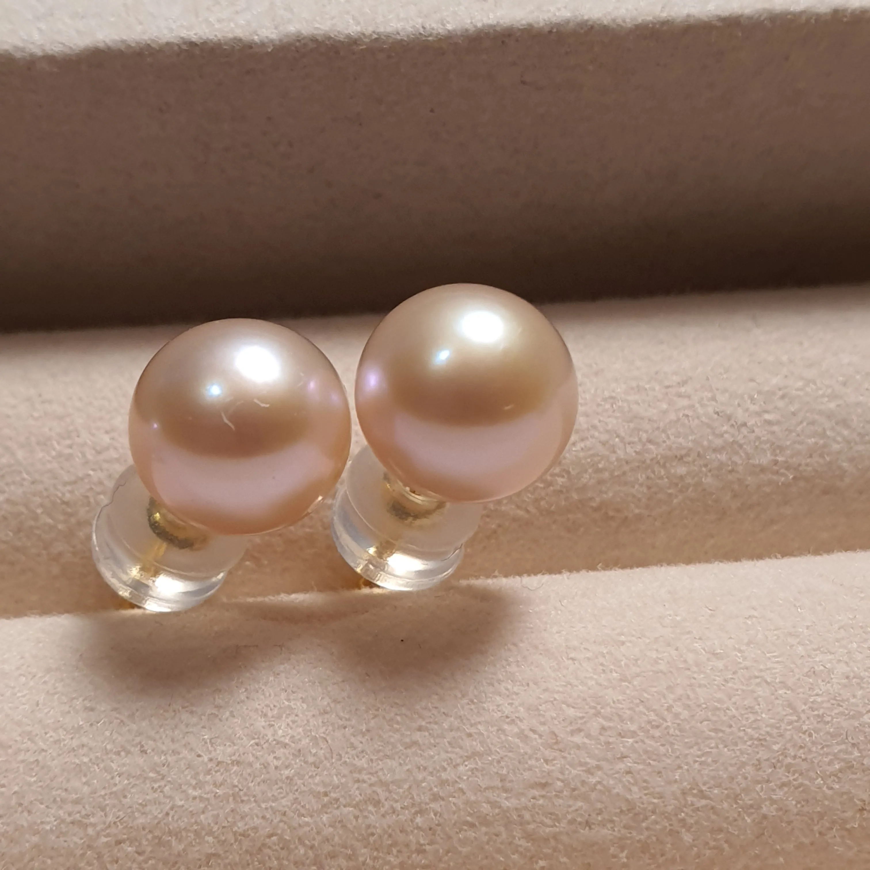 Freshwater Cultured Multi-colour Pearl Stud Earring, 18k Gold