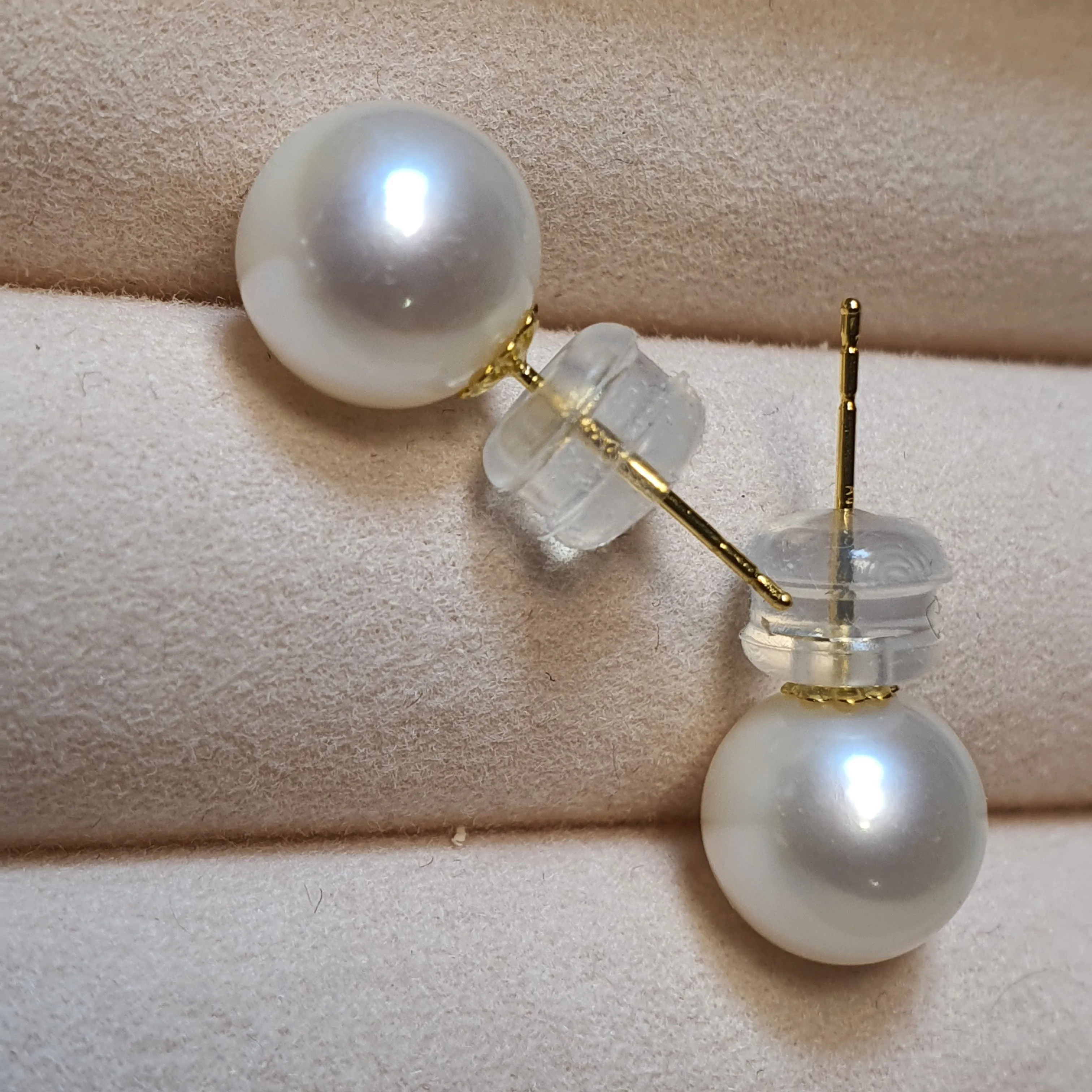 Freshwater Cultured Multi-colour Pearl Stud Earring, 18k Gold
