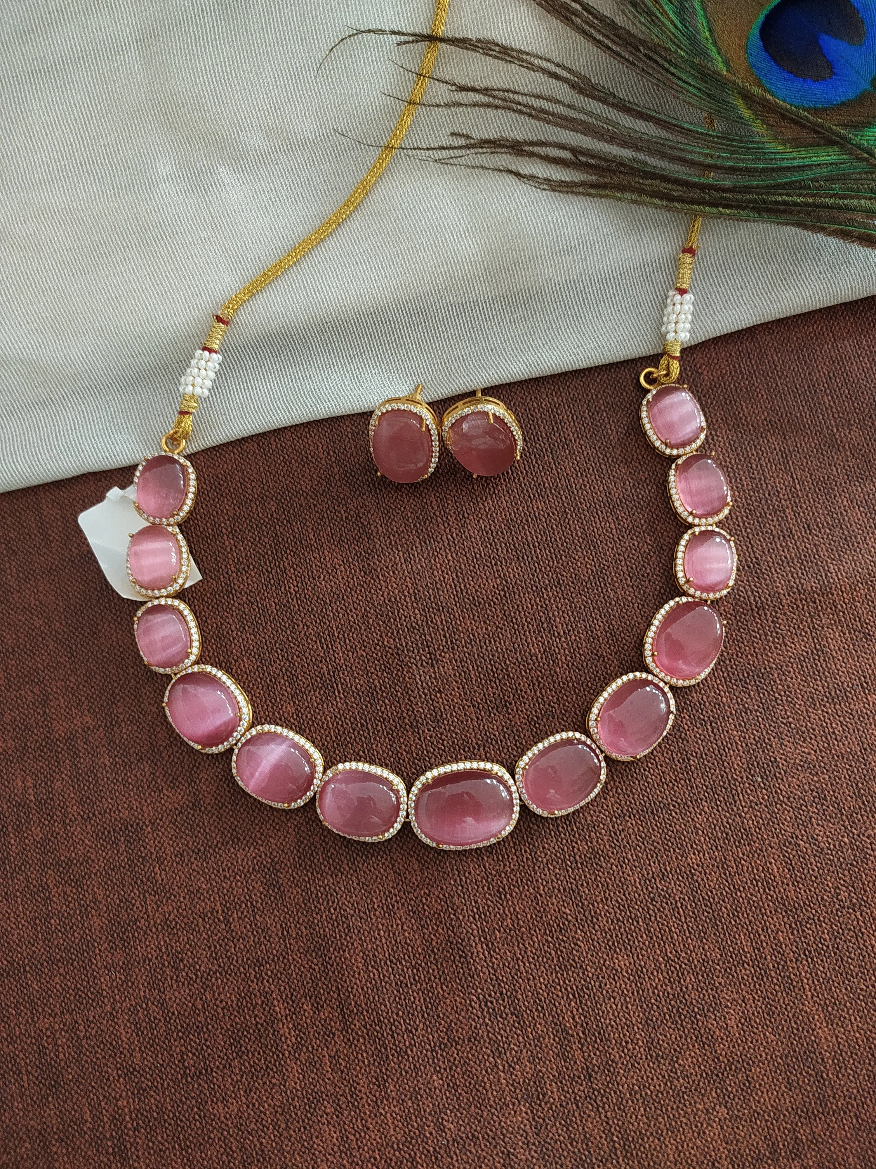 Gold-plated copper alloy zircon stone necklace in Ruby, Blue & Pink