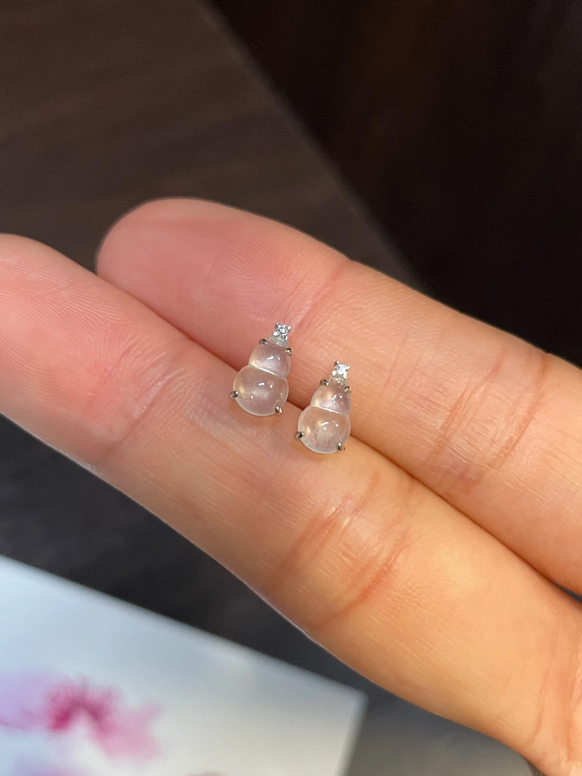 Icy Jadeite Earrings - Hu Lu 葫芦 (NJE065)