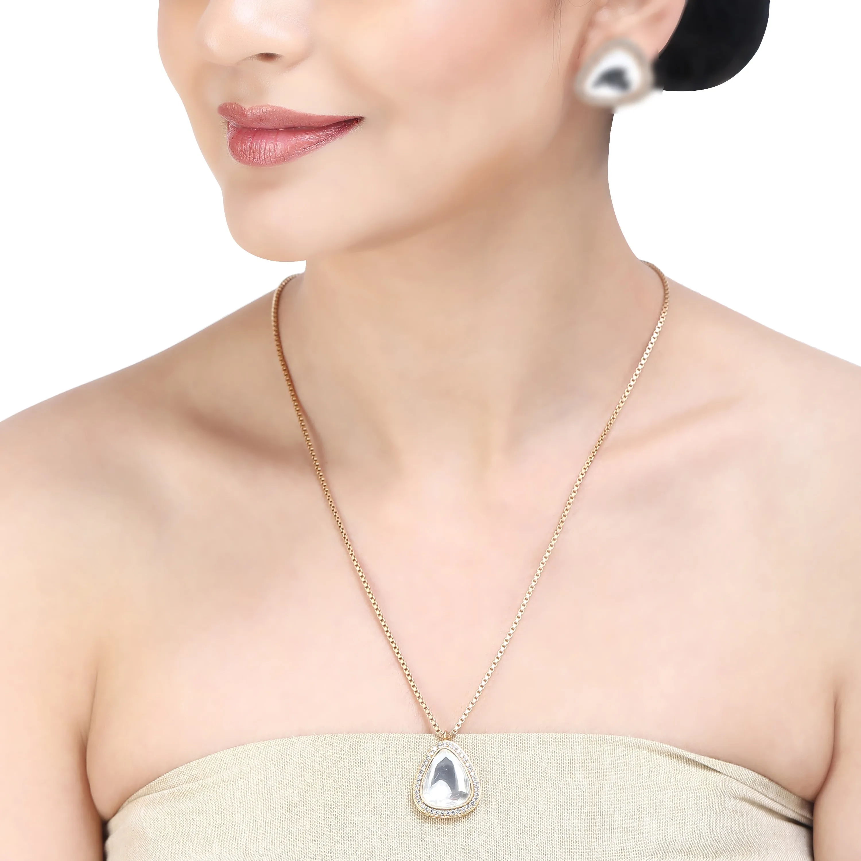 Keya Pendant