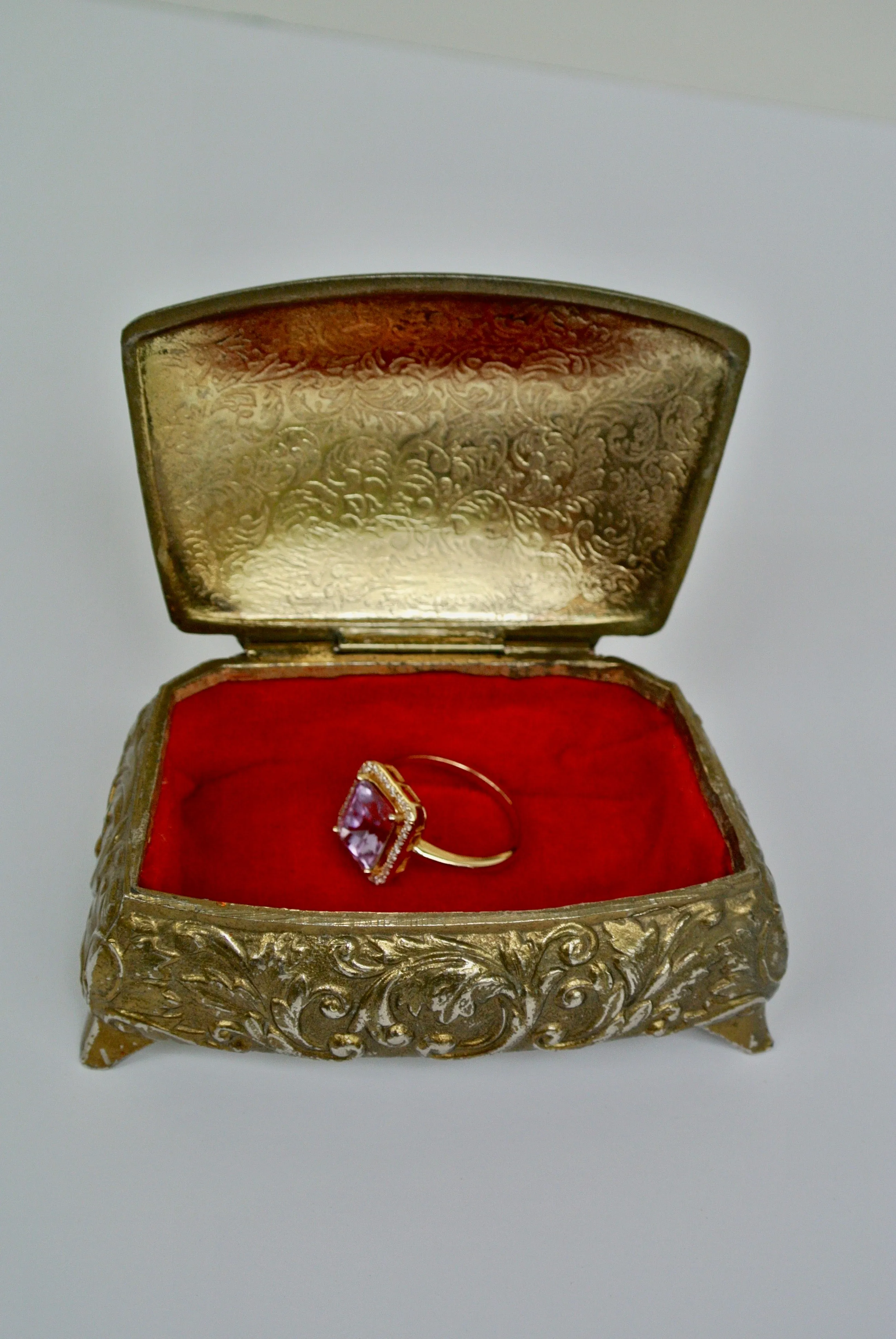 La Fleur La Bleu Ring Box