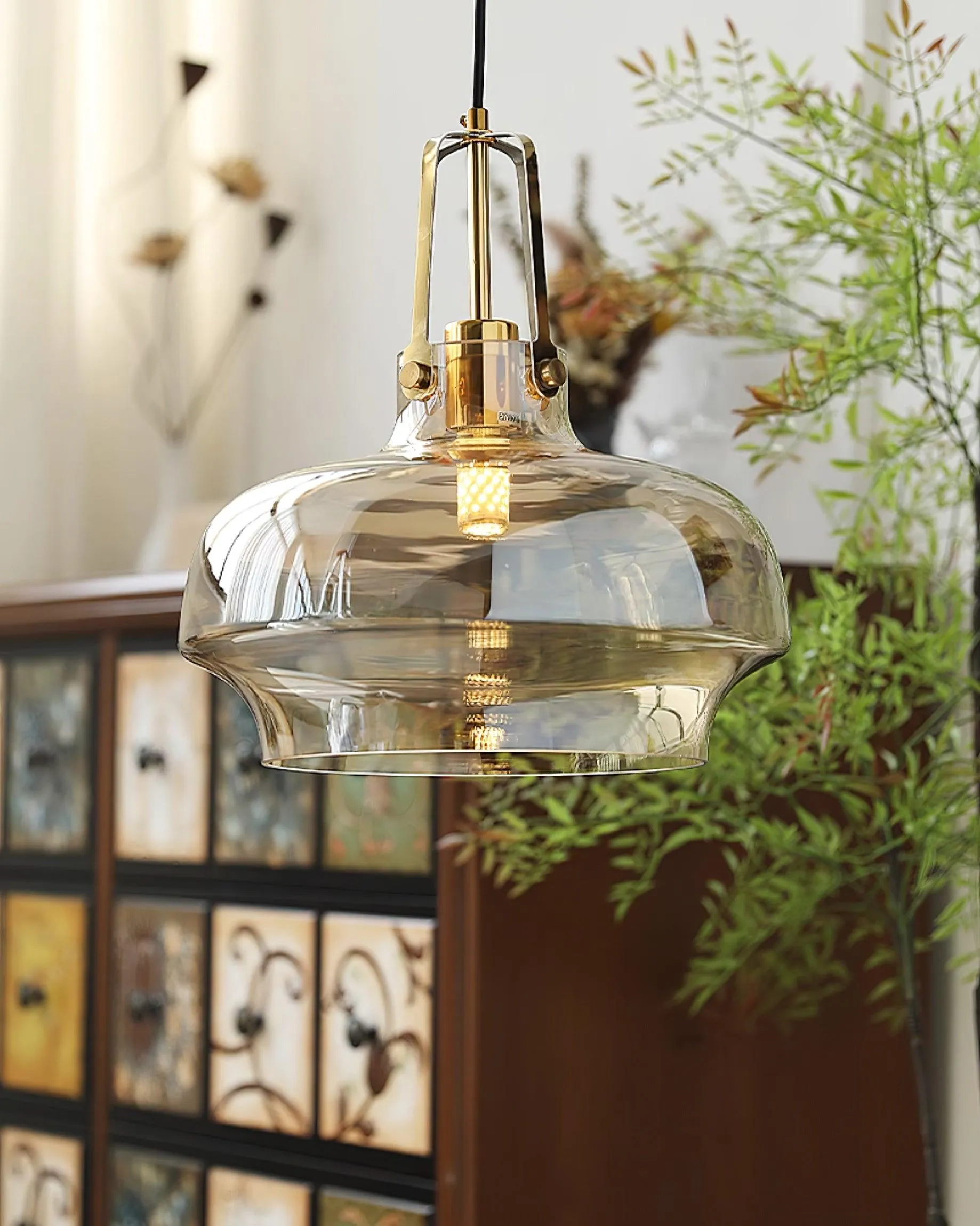 Millow Pendant Lamp 13.7″- 14.5″