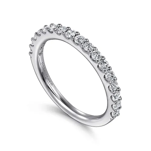 Montreal - 14K White Gold Shared Prong Diamond Wedding Band - 0.5ct