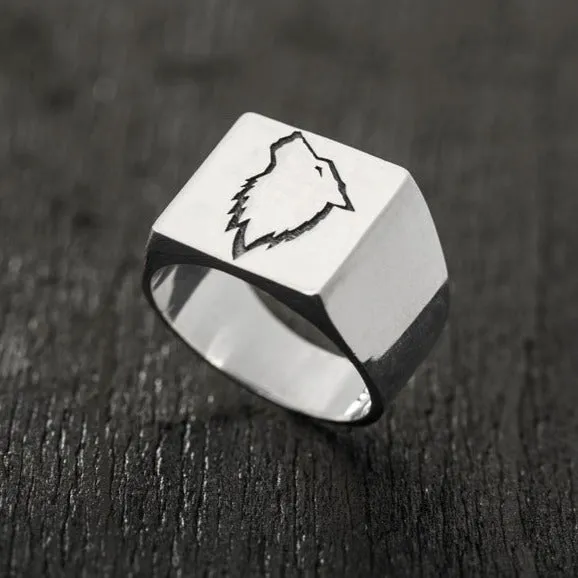 Wolf Silver Signet Ring
