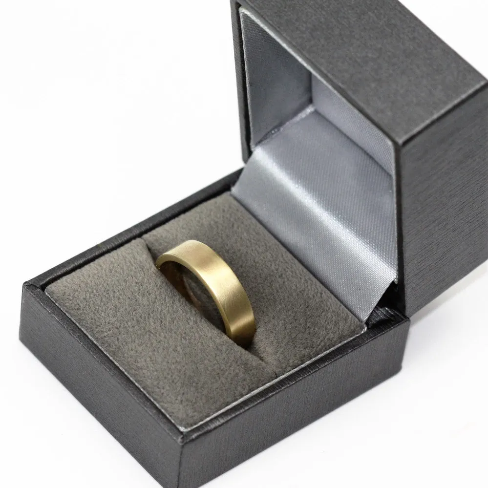 Woman's Wide Solid Gold Ring Band - 8mm